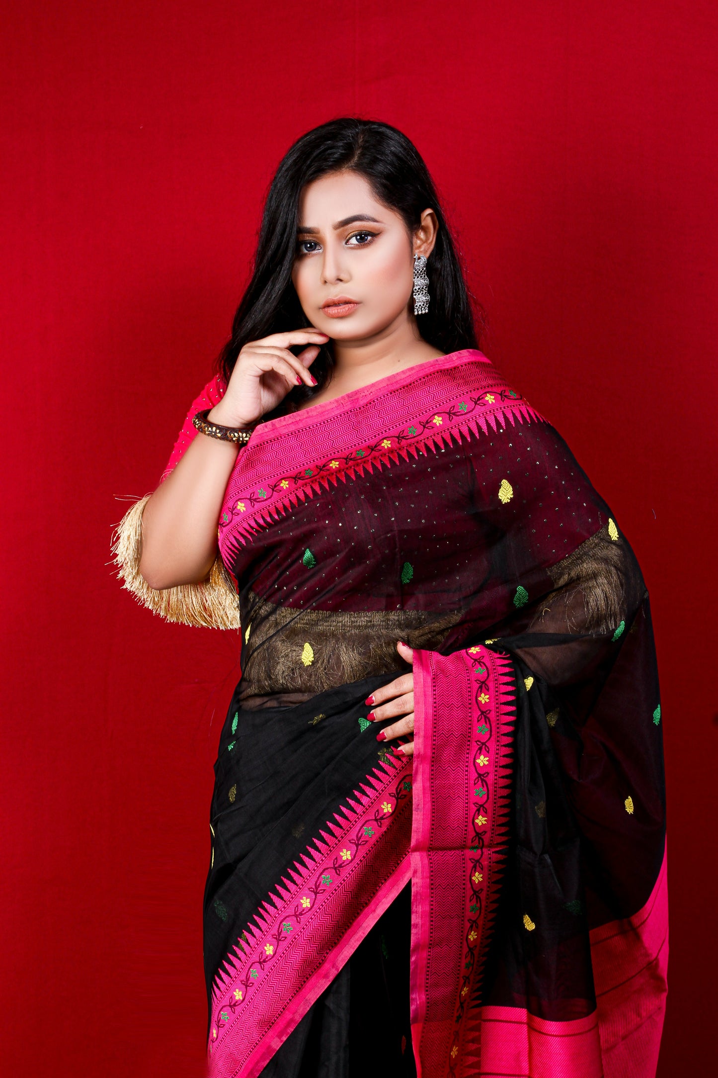 Striking Black & Rani Pink Handloom Saree with Woven Geometric Border